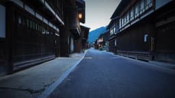 【塩尻・奈良井宿】夜の街を歩く｜中山道の格子と夕暮れの灯籠